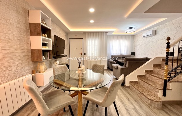 Resale - Townhouse - Villamartin - Costa Blanca