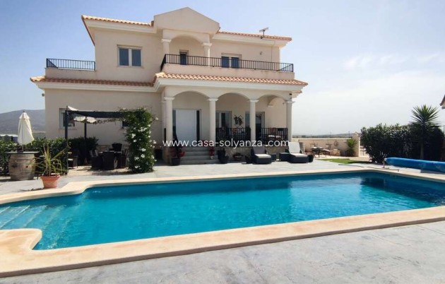 Resale - Villa - Pinoso - Inland