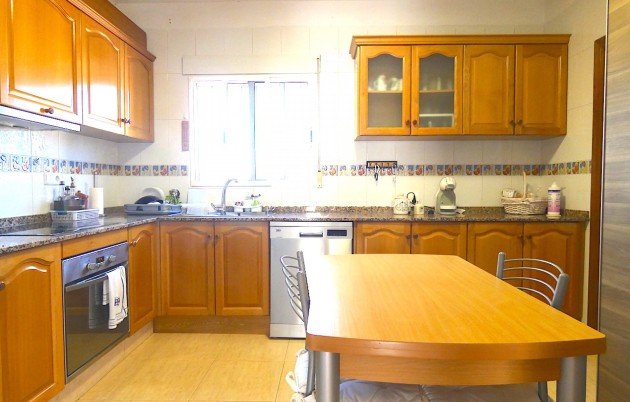 Resale - Country Property/Finca - Rafal