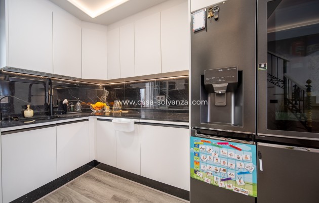 Resale - Villa - Orihuela Costa - Pau 26