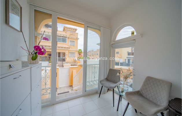 Resale - Villa - Orihuela Costa - Pau 26