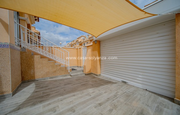 Resale - Villa - Orihuela Costa - Pau 26