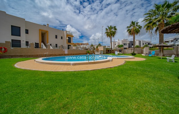 Resale - Villa - Orihuela Costa - Pau 26