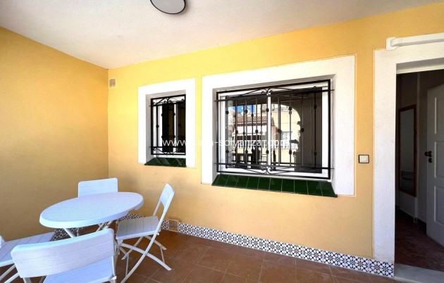 Herverkoop - Bungalow - Torrevieja - Los Balcones