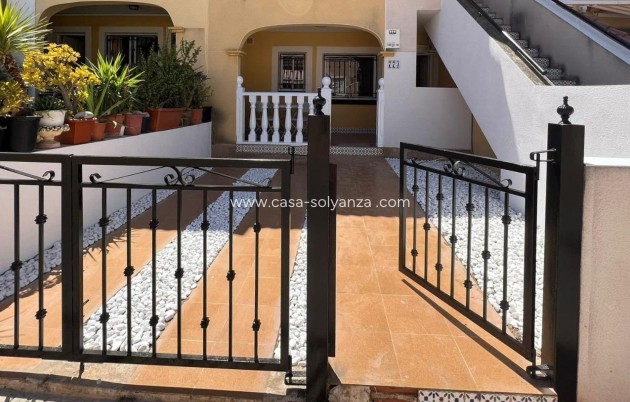 Herverkoop - Bungalow - Torrevieja - Los Balcones