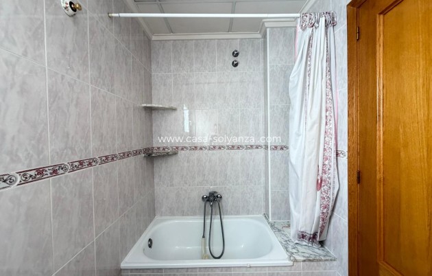 Herverkoop - Appartement / flat - Torrevieja - Playa del Cura