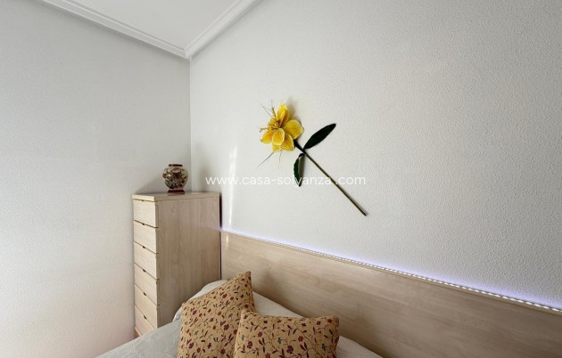 Herverkoop - Appartement / flat - Torrevieja - Playa del Cura