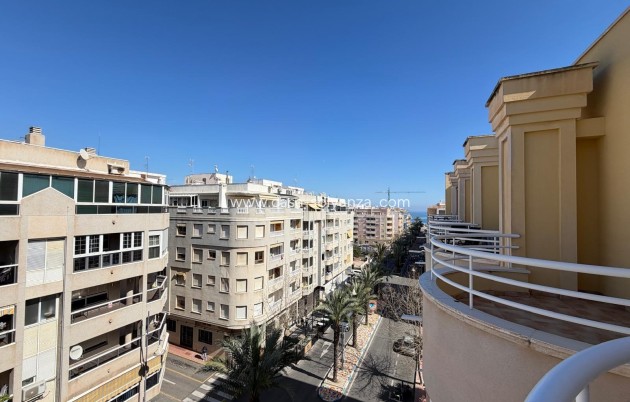 Herverkoop - Appartement / flat - Torrevieja - Playa del Cura