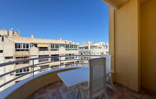 Herverkoop - Appartement / flat - Torrevieja - Playa del Cura