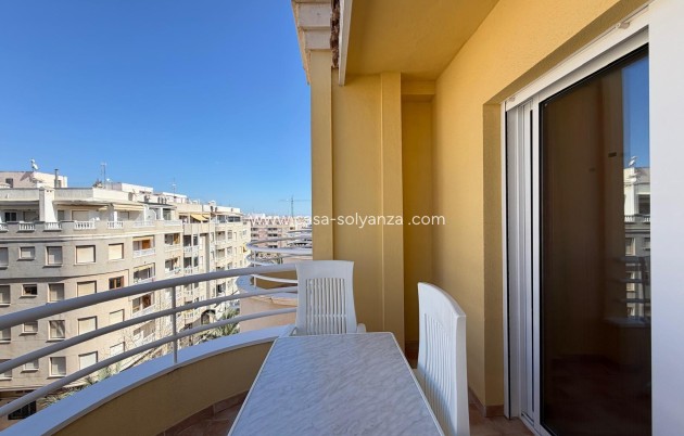Herverkoop - Appartement / flat - Torrevieja - Playa del Cura