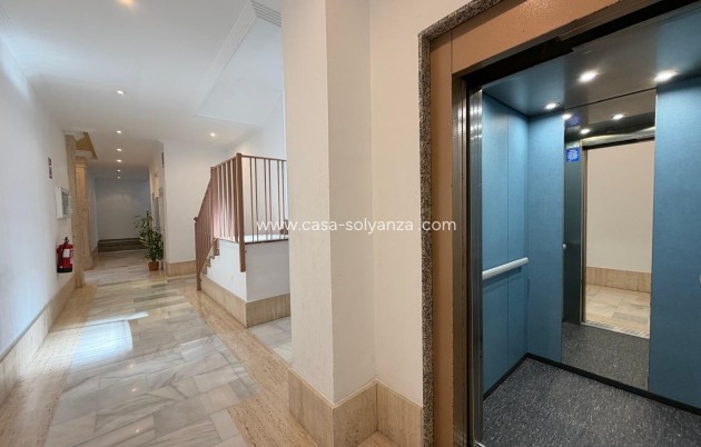 Herverkoop - Appartement / flat - Torrevieja - Playa del Cura