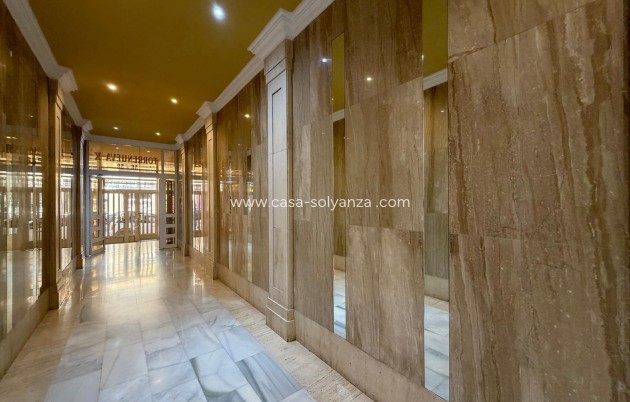 Herverkoop - Appartement / flat - Torrevieja - Playa del Cura