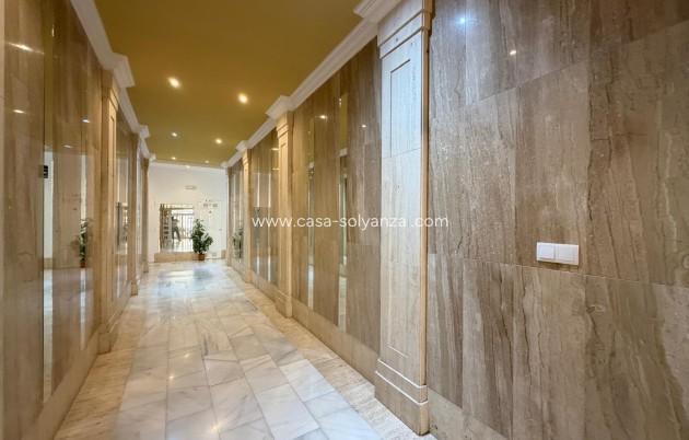 Herverkoop - Appartement / flat - Torrevieja - Playa del Cura