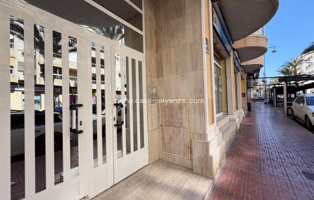 Herverkoop - Appartement / flat - Torrevieja - Playa del Cura