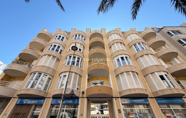 Herverkoop - Appartement / flat - Torrevieja - Playa del Cura