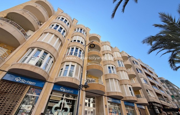 Herverkoop - Appartement / flat - Torrevieja - Playa del Cura