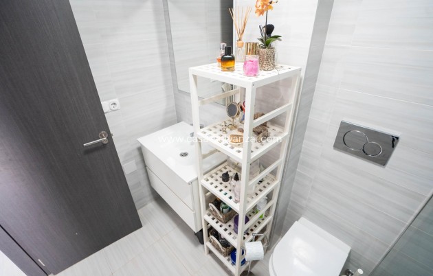 Reventa - Apartamento / piso - Orihuela - Punta Prima