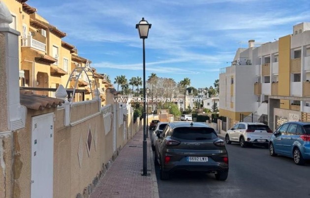 Resale - Townhouse - Orihuela Costa - Villamartín