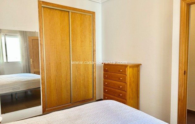 Reventa - Apartamento / piso - Torrevieja - Center