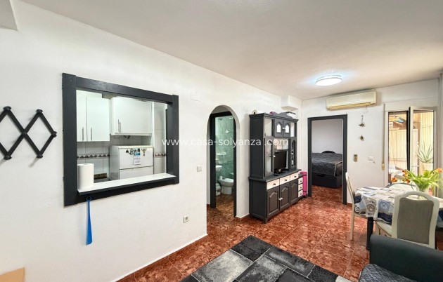 Resale - Apartment / flat - Torrevieja - Playa del Cura