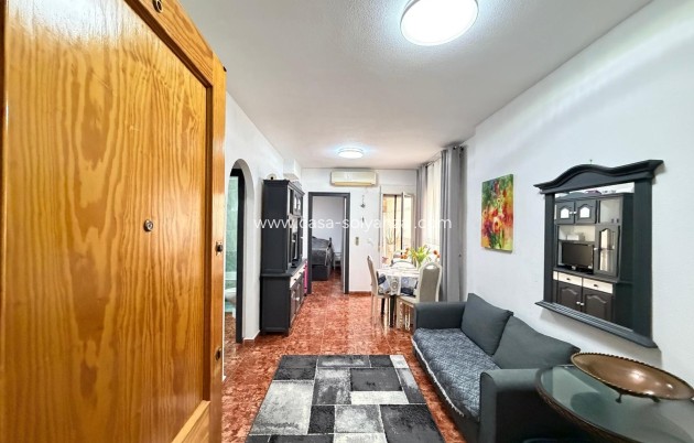 Resale - Apartment / flat - Torrevieja - Playa del Cura