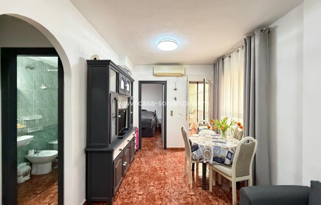 Resale - Apartment / flat - Torrevieja - Playa del Cura