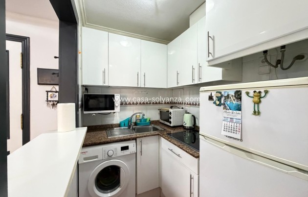 Resale - Apartment / flat - Torrevieja - Playa del Cura