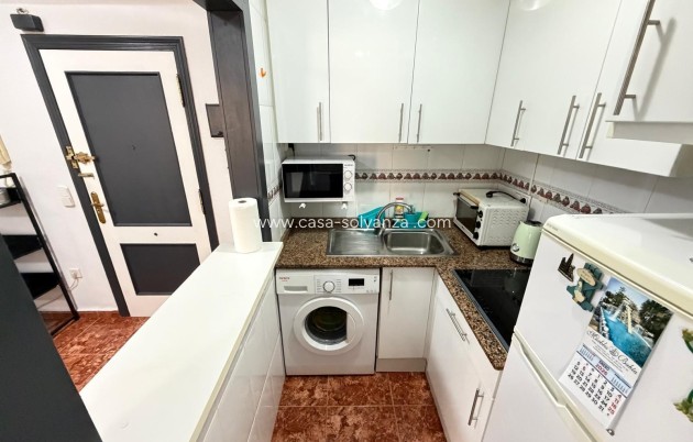 Resale - Apartment / flat - Torrevieja - Playa del Cura