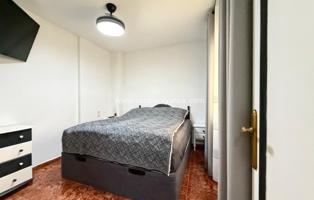 Resale - Apartment / flat - Torrevieja - Playa del Cura