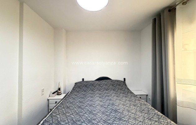 Resale - Apartment / flat - Torrevieja - Playa del Cura