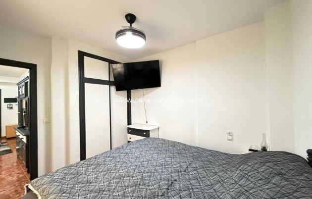 Resale - Apartment / flat - Torrevieja - Playa del Cura