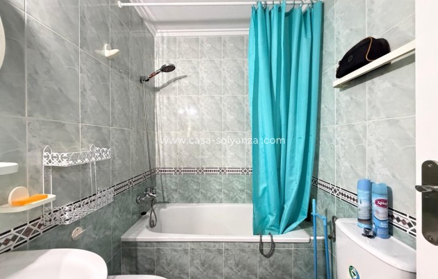 Resale - Apartment / flat - Torrevieja - Playa del Cura