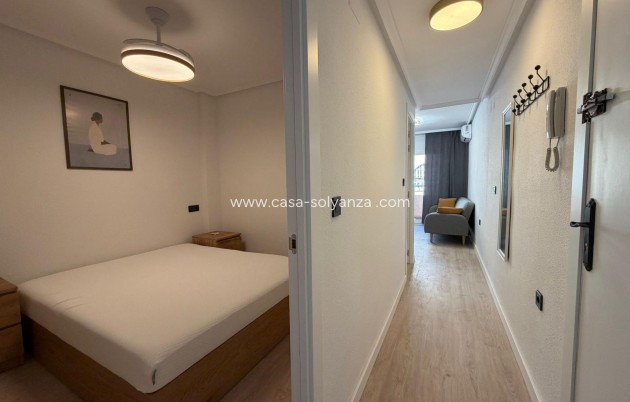 Herverkoop - Appartement / flat - Torrevieja - Playa de los Locos