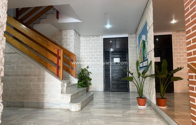 Herverkoop - Appartement / flat - Torrevieja - Playa del Cura