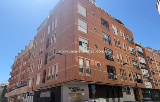 Herverkoop - Appartement / flat - Torrevieja - Playa del Cura