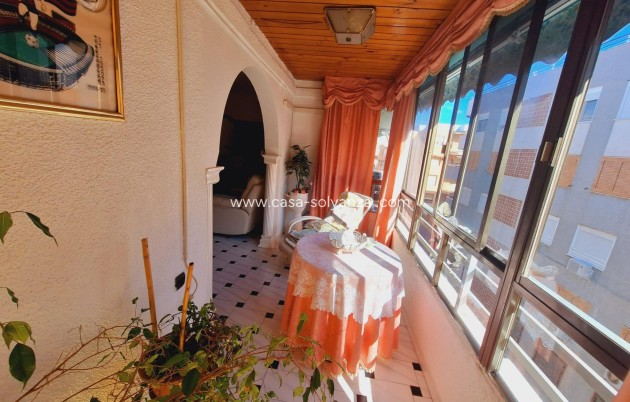 Herverkoop - Appartement / flat - Torrevieja - Playa del Acequión
