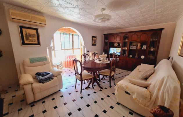 Herverkoop - Appartement / flat - Torrevieja - Playa del Acequión