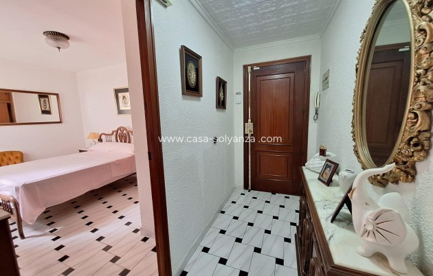Herverkoop - Appartement / flat - Torrevieja - Playa del Acequión