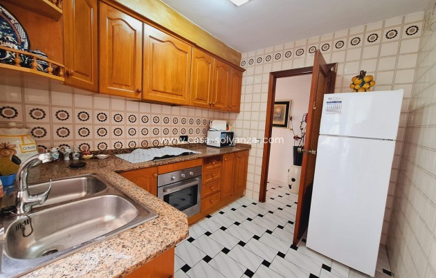 Herverkoop - Appartement / flat - Torrevieja - Playa del Acequión