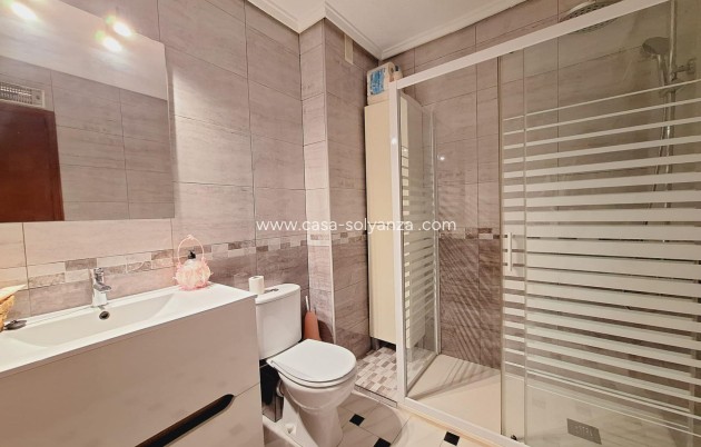 Herverkoop - Appartement / flat - Torrevieja - Playa del Acequión
