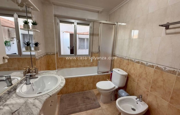 Herverkoop - Appartement / flat - Torrevieja - Playa del Cura