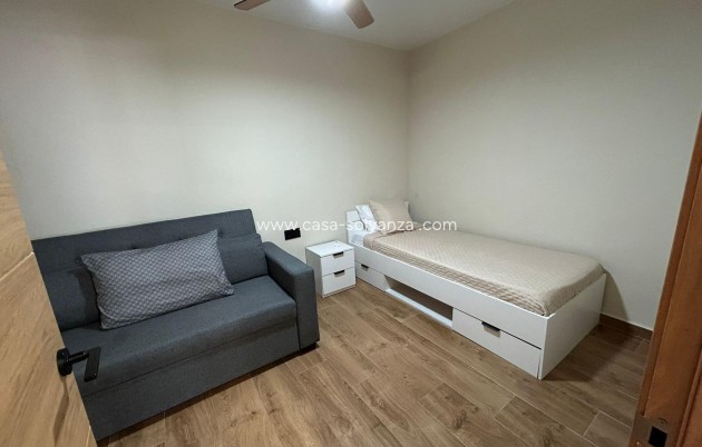 Wiederverkauf - Wohnung - Torrevieja - Playa del Cura