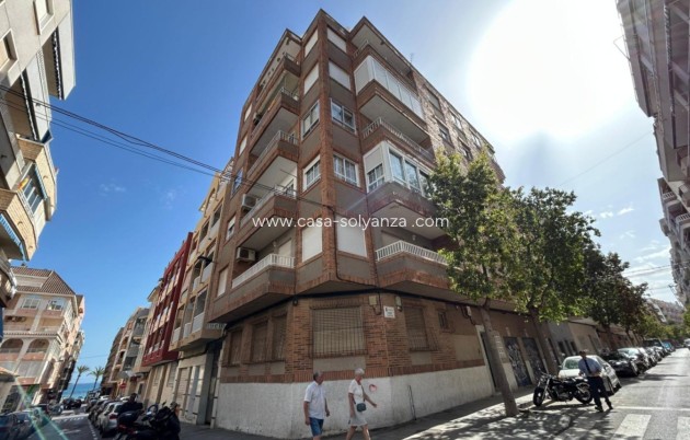 Wiederverkauf - Wohnung - Torrevieja - Playa del Cura