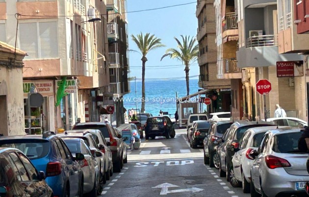 Wiederverkauf - Wohnung - Torrevieja - Playa del Cura