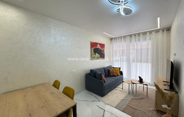 Herverkoop - Appartement / flat - Torrevieja - Playa del Cura