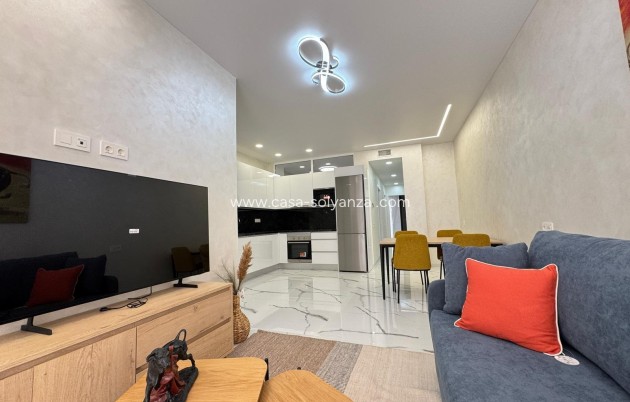 Herverkoop - Appartement / flat - Torrevieja - Playa del Cura