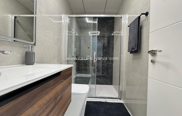 Herverkoop - Appartement / flat - Torrevieja - Playa del Cura
