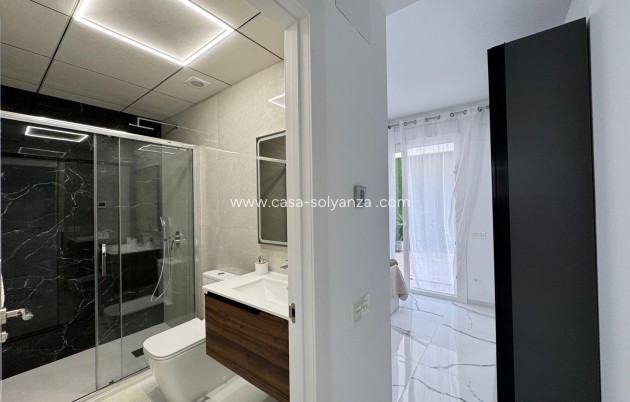 Herverkoop - Appartement / flat - Torrevieja - Playa del Cura