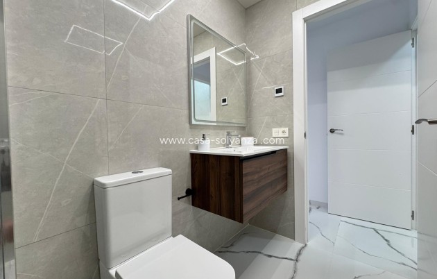 Herverkoop - Appartement / flat - Torrevieja - Playa del Cura
