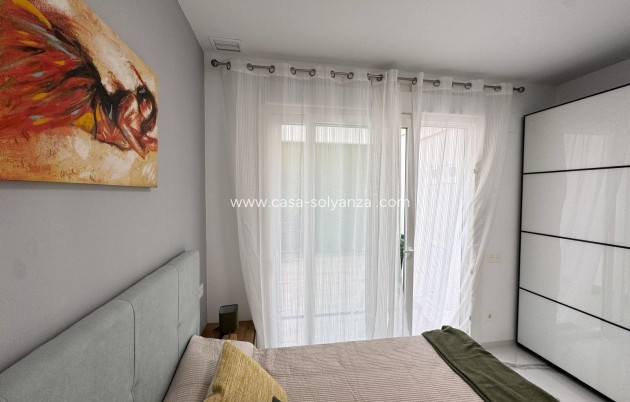Herverkoop - Appartement / flat - Torrevieja - Playa del Cura